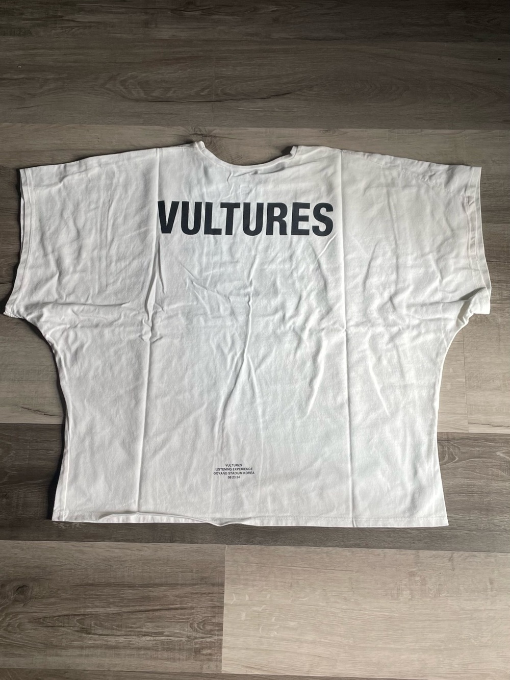 Yeezy White VULTURES Graphic Short Sleeve Tee